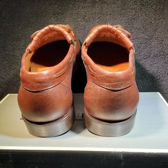 VINTAGE BERT PULITZER GREGORY KILTIE TASSEL SLIP ON LOAFERS...NEW IN BOX...9 1/2 main image 3